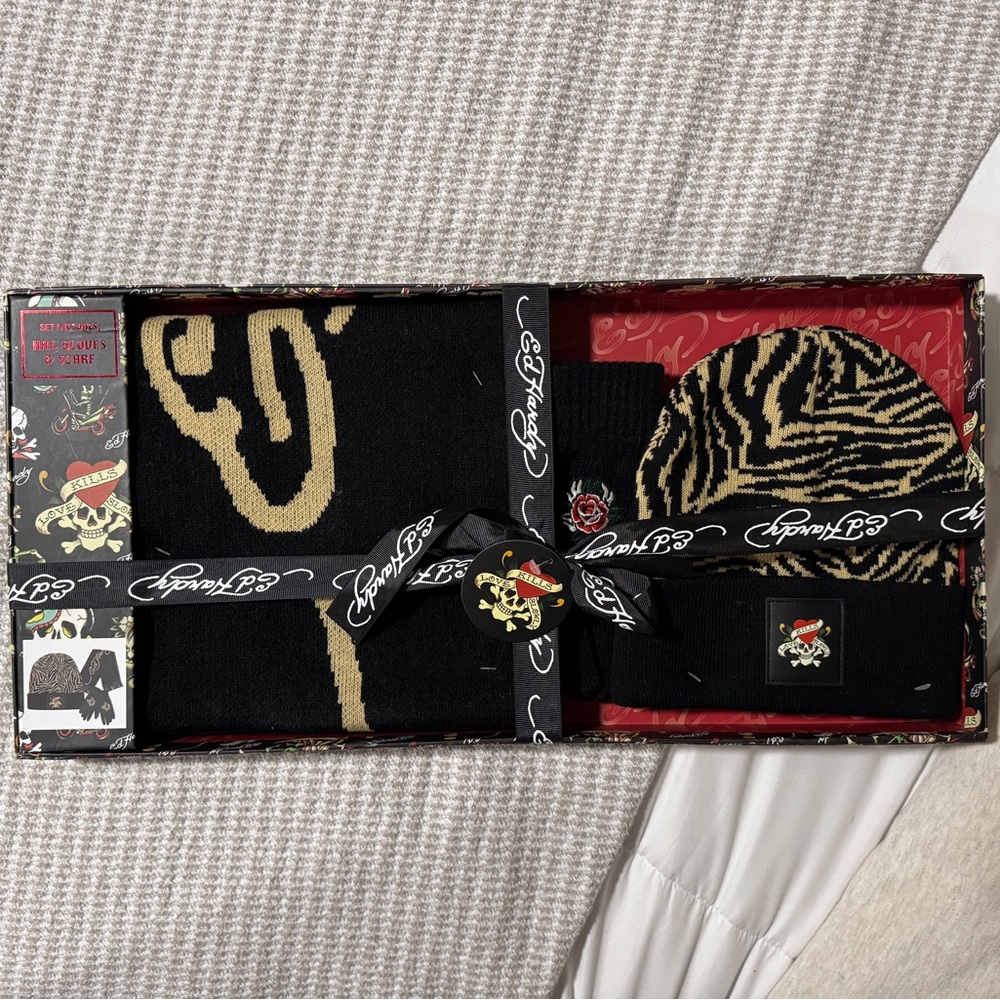 Ed Hardy Black and Gold Beanie and Scarf Set